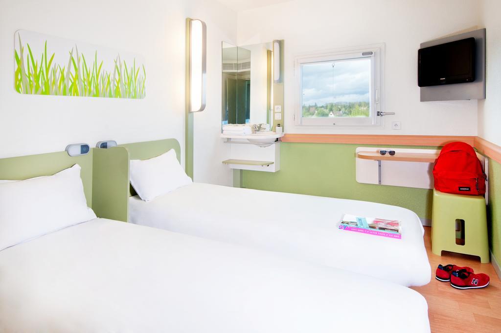 Hotel Ibis Budget Nantes Nord St Herblain Saint-Herblain Quarto foto