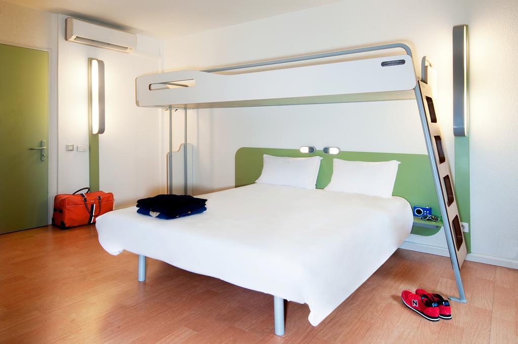 Hotel Ibis Budget Nantes Nord St Herblain Saint-Herblain Quarto foto